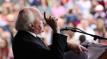 Could Michael D topple Christy from the top of the album charts?