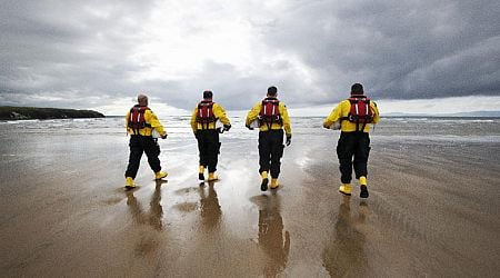 Bundoran RNLI responds to callout for overdue kitesurfer