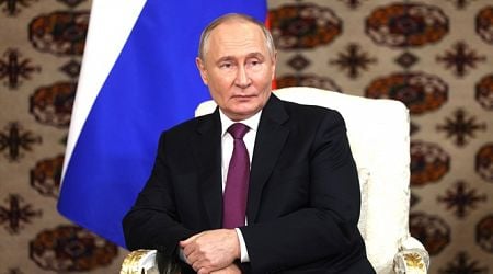 Putin signs decree approving revised nuke doctrine