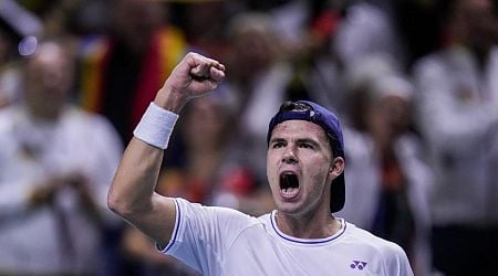 Germany wins both singles matches to top Canada and reach Davis Cup semifinals