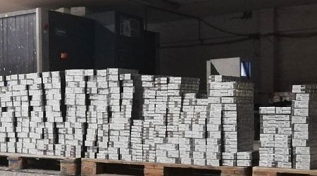 Customs Officers Seize Contraband Cigarettes at Lesovo Border Checkpoint