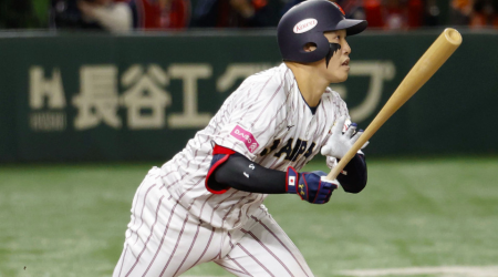 Baseball: Kozono powers Japan past U.S. in Premier12 Super Round