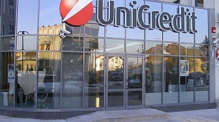 UniCredit Bank concludes its largest issue of unsecured corporate bonds on the local market, worth RON 750 M