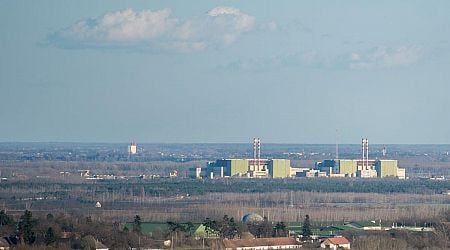 Hungary seeks to amend Paks nuclear plant contract with Russia