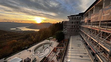 PHOTOS: Beloved Hungarian hotel in the picturesque Danube Bend reopens in five months