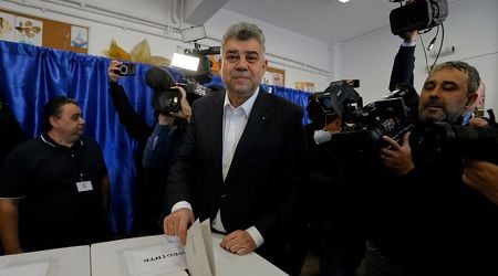 Incumbent PM leads Romania's presidential poll