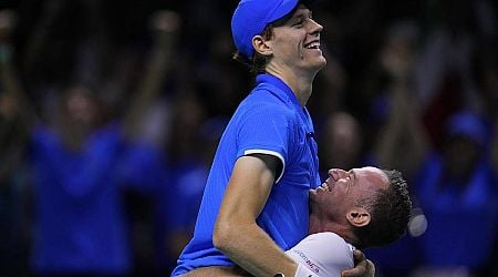 Jannik Sinner leads Italy past the Netherlands for its second consecutive Davis Cup title