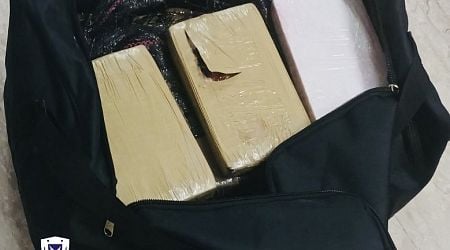 Police find 30kg cocaine