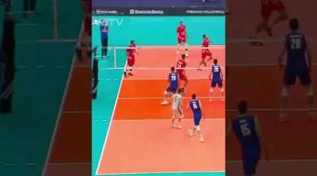 Accepted and scored #volleyball #volleyballworld #epicvolleyball #volley #italy #czechrepublic