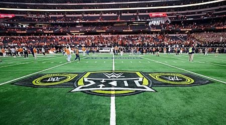 College Football Playoff Rankings reaction: Nightmare scenario emerges for Big 12 after latest top 25 revealed