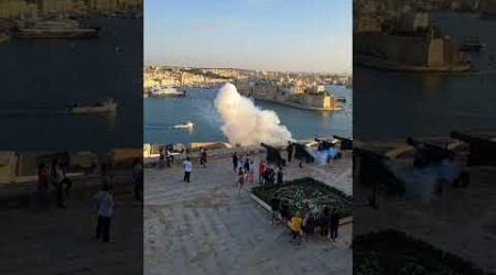 Saluting Battery Fire #cannon #valletta #malta