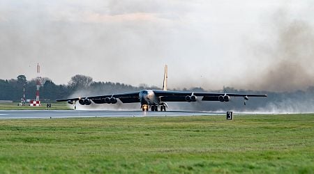 US B-52 Bombers Send NATO Warning to Russia