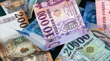 Breaking: Forint hits new low against the euro as exchange rate surges past 413