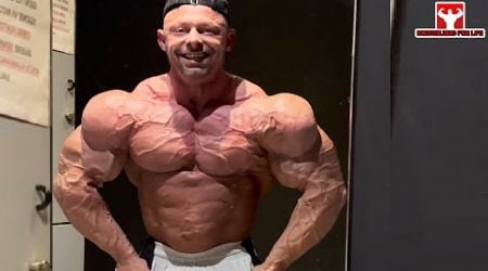 44 YEARS OLD ITALIAN MASSIVE BODYBUILDER - Mattia Vecchi Motivation