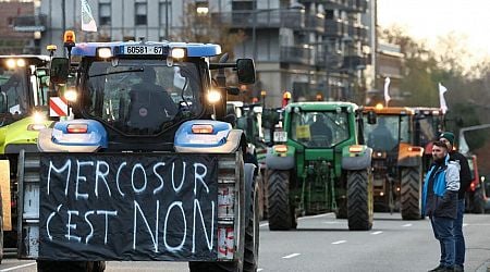 French lawmakers reject Mercosur free trade deal as farmers continue protests