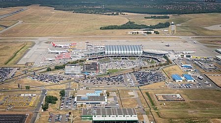 Breaking: Budapest Airport runway closed due to stranded aircraft