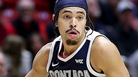 No. 3 Gonzaga bounces back from loss, swamps No. 14 Indiana