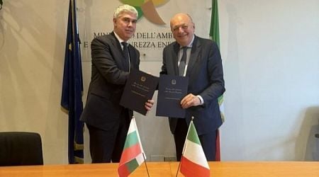 Bulgaria and Italy Sign Memorandum to Boost Cooperation in Renewables, Green Innovation