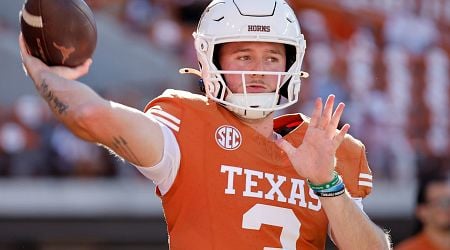 Report: Texas' Quinn Ewers to Start amid Injury; Arch Manning Could Make 'Cameo'