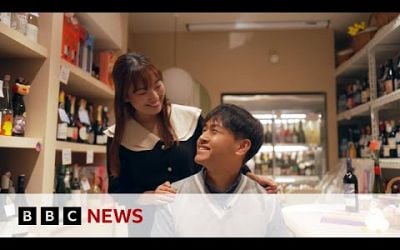 South Korea organises speed dating to tackle country&#39;s low fertility and marriage rates | BBC News