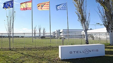 Jeep-maker Stellantis is teaming up with Chinese giant CATL on a $4.3 billion EV battery plant