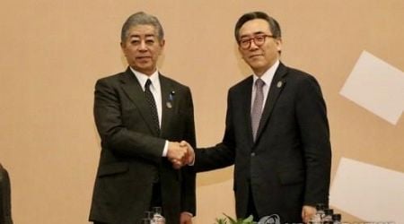 Top diplomats of S. Korea, Japan vow to maintain current bilateral ties