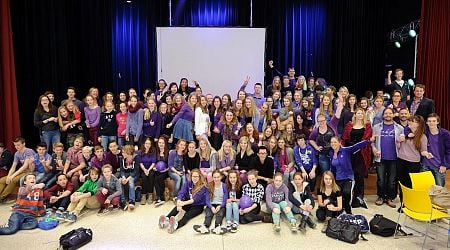 Dutch high school students wear purple on Friday to support LGBTQIA+ peers