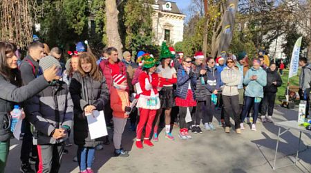 Christmas carnival relay run takes place in Varna