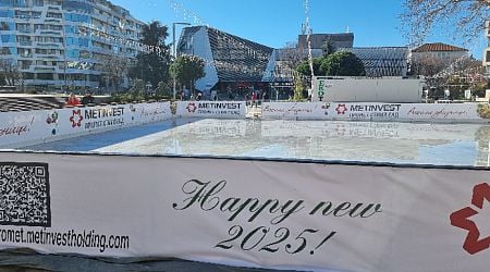 Open-air ice rink opens in Burgas