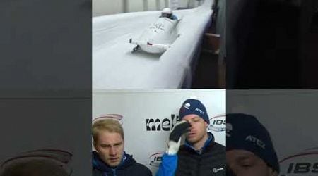 Wauw ! #automobile #ski #sports #ibsf #ibsfsliding #ski #winter #latvia #crash #race #snow #CZE