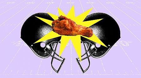 I tried Buffalo chicken wings from 5 major chains and the sauciest ones came out on top