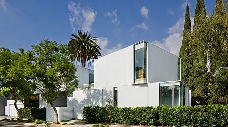 Four contemporary LA homes by RIOS: Your Next Employer?