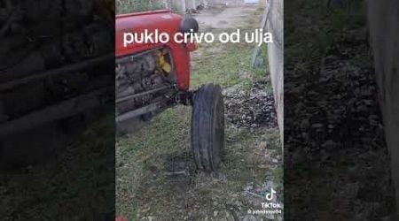 Puklo crivo od ulja na traktoru #viralvideo #hrvatska #bosnaihercegovina #srbija #slovenia #balkan