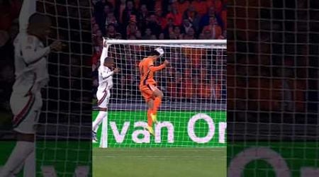 saves #football #beautiful #hungry #netherlands #soccer