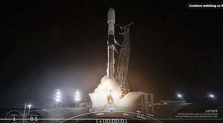 (2nd LD) S. Korea launches 3rd spy satellite into orbit with SpaceX Falcon 9