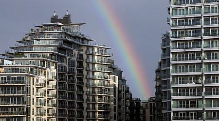 UK property asking prices decrease, headwinds remain for 2025