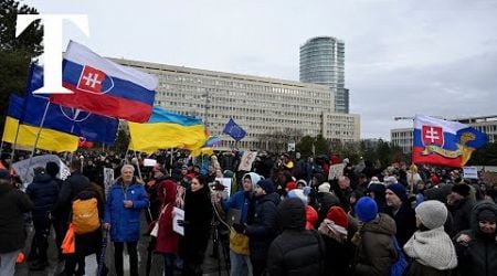 Thousands protest in Slovakia after prime minister meets Putin in Moscow