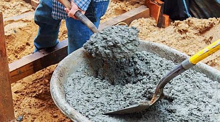 Indian Cement Industry Gears Up for Growth In 2025, Betting On Infra Spending And Higher Margins