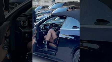 SEXY LADY BOSS ARRIVING IN MERCEDES 300 CONVERTIBLE #monaco #supercars #shorts #viral #trending #fyp