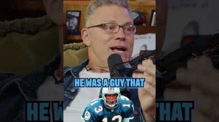 Howie Long Thinks Dan Marino Is the Greatest Thrower Of The Football. #marino #nfl #dolphins