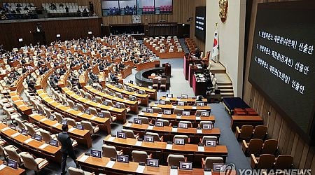 (LEAD) Nat'l Assembly votes in favor of appointment of 3 Constitutional Court judge nominees