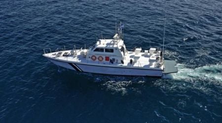 Coast Guard officer injured in chase with traffickers