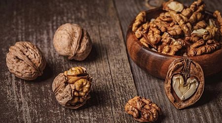 Strange Hungarian folklore for fortune-telling: Why are walnuts so important during Christmas?