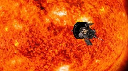 Probe survives temperatures of nearly 1,000C in approach to the sun