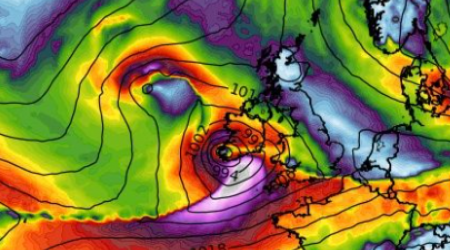 ALERT: Ireland to be hit by storm on New Year's Day amid warning for wind and snow