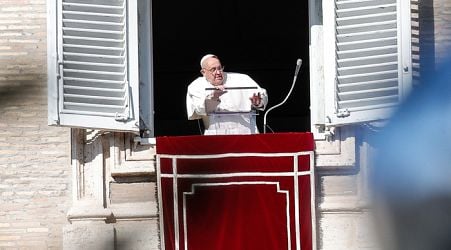 Pope sends Hannukkah greetings to 'Jewish brethren'