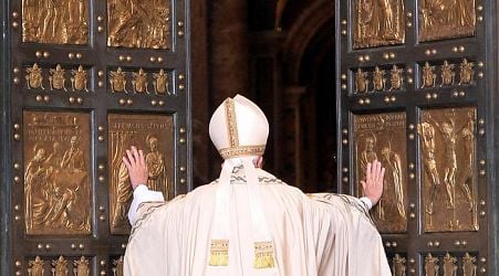 Pope to kick off 2025 Jubilee by opening Holy Door