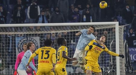 Soccer: Atalanta equalise late agst Lazio to stay top