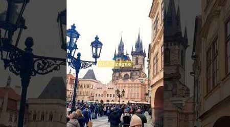 Walking around beautiful old town Prague #travel #oldtown #prague #praha