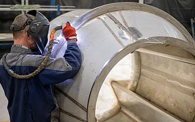 Latvia's industrial production down in November